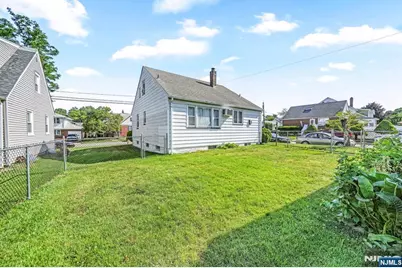 95 E 7th Street, Clifton, NJ 07011 - Photo 26