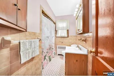 95 E 7th Street, Clifton, NJ 07011 - Photo 8