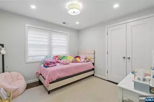 373 Briarcliff Rd, Teaneck Township, NJ 07666 - Photo 16