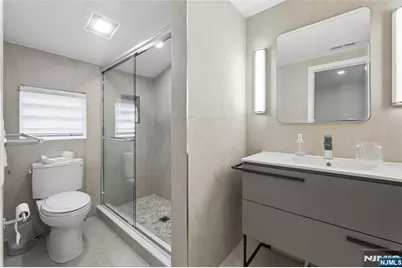 373 Briarcliff Road, Teaneck Township, NJ 07666 - Photo 20