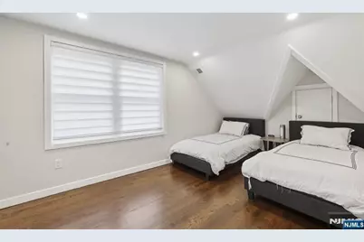 373 Briarcliff Road, Teaneck Township, NJ 07666 - Photo 18