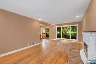 574 Chestnut St, Washington Township, NJ 07676 - Photo 4