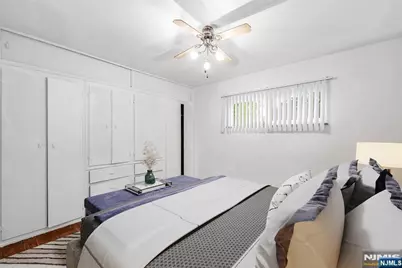 574 Chestnut Street, Washington Township, NJ 07676 - Photo 16