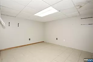 443 Center St, Wood Ridge, NJ 07075 - Photo 28