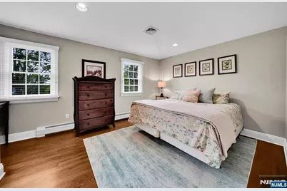 687 East Drive, Oradell, NJ 07649 - Photo 28