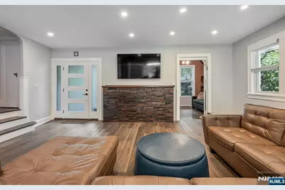 1275 Princeton Road, Teaneck Township, NJ 07666 - Photo 6