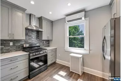 1275 Princeton Road, Teaneck Township, NJ 07666 - Photo 12