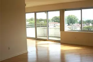 364 Palisade Ave 2E, Cliffside Park, NJ 07010 - Photo 6