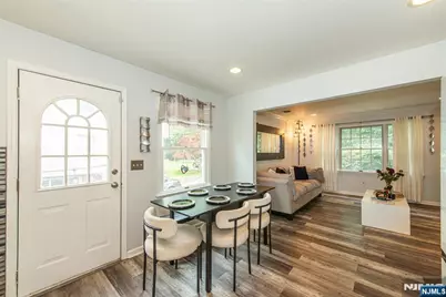 56 Garden, Woodland Park, NJ 07424 - Photo 22