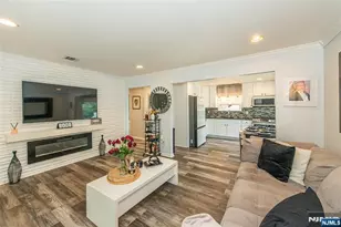 56 Garden, Woodland Park, NJ 07424 - Photo 12