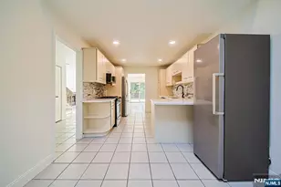356 French Ct, Teaneck Township, NJ 07666 - Photo 16