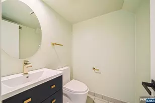 356 French Ct, Teaneck Township, NJ 07666 - Photo 20
