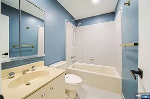 356 French Ct, Teaneck Township, NJ 07666 - Photo 32