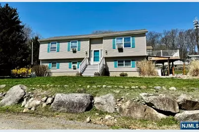 106 Starlight Road, West Milford, NJ 07480 - Photo 6
