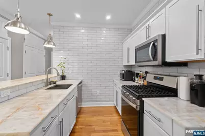 5501 Hudson Avenue 407 #407, West New York, NJ 07093 - Photo 4