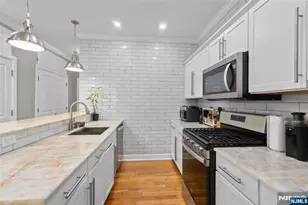 5501 Hudson Ave 407, West New York, NJ 07093 - Photo 4