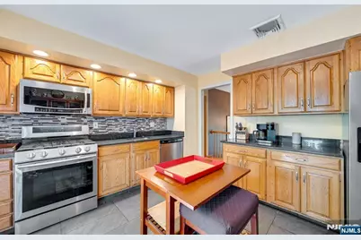 15 Sunset Place, Emerson, NJ 07630 - Photo 10