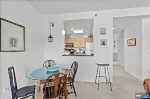 1104 City Pl, Edgewater, NJ 07020 - Photo 8