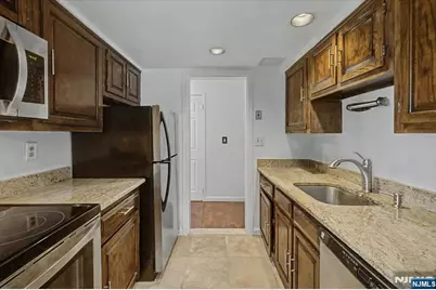 1600 Center Avenue 1 A #1 A, Fort Lee, NJ 07024 - Photo 16