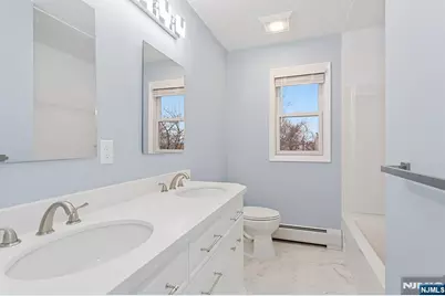 150 Arlington 2 #2, Clifton, NJ 07011 - Photo 8