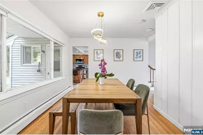48 Jefferson Avenue, Tenafly, NJ 07670 - Photo 12