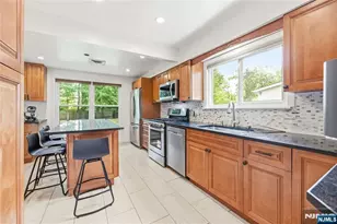 48 Jefferson Ave, Tenafly, NJ 07670 - Photo 16