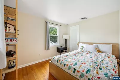 48 Jefferson Avenue, Tenafly, NJ 07670 - Photo 20
