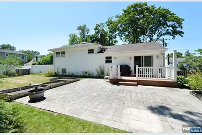 7 Harrison Street, Dumont, NJ 07628 - Photo 28