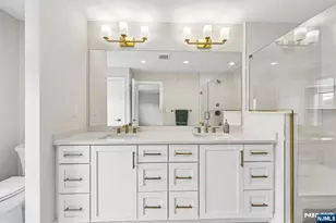 16 Goldfinch, Upper Saddle River, NJ 07458 - Photo 14