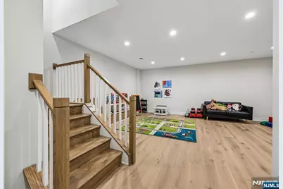 16 Goldfinch, Upper Saddle River, NJ 07458 - Photo 20