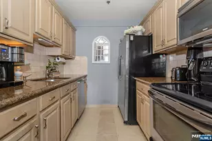 262 Main 203, Little Falls Township, NJ 07424 - Photo 6