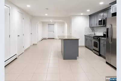 758 Norman Road, Ridgefield, NJ 07657 - Photo 10