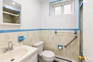 758 Norman Rd, Ridgefield, NJ 07657 - Photo 4