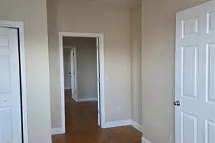 427-429 Hamilton Street 3rd L, Harrison, NJ 07029 - Photo 4
