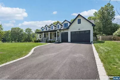 51 Herfort Road, Wayne, NJ 07470 - Photo 2
