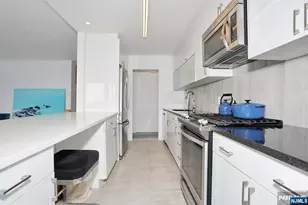 5 Horizon Road 2209, Fort Lee, NJ 07024 - Photo 26