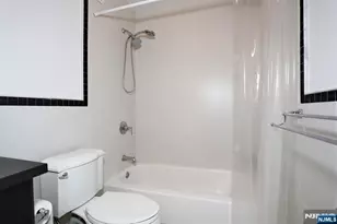 5 Horizon Road 2209, Fort Lee, NJ 07024 - Photo 32