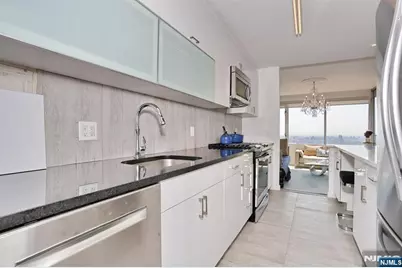 5 Horizon Road 2209 #2209, Fort Lee, NJ 07024 - Photo 28