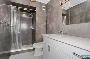 5 Horizon Road 2209, Fort Lee, NJ 07024 - Photo 38
