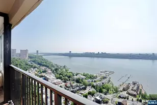 5 Horizon Road 2209, Fort Lee, NJ 07024 - Photo 4