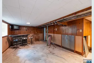 346 Page Avenue, Lyndhurst Township, NJ 07071 - Photo 22