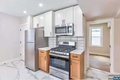 152 Clinton Street, East Orange, NJ 07017 - Photo 26