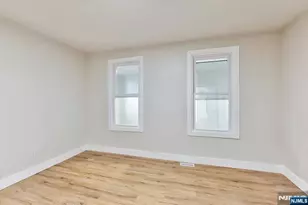 152 Clinton St, East Orange, NJ 07017 - Photo 18