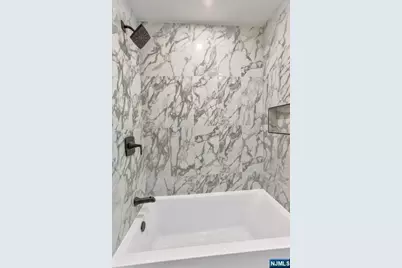 152 Clinton Street, East Orange, NJ 07017 - Photo 38