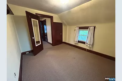 15 Willow Street, Garfield, NJ 07026 - Photo 34