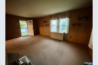 15 Willow Street, Garfield, NJ 07026 - Photo 30