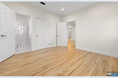 3013 High Street, Fair Lawn, NJ 07410 - Photo 22