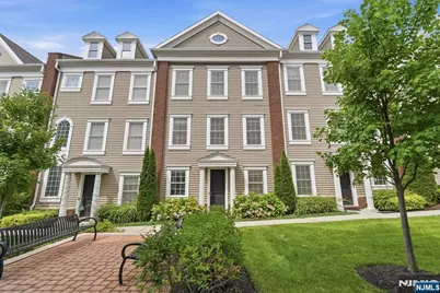 75 Roosevelt Drive, Wood Ridge, NJ 07075 - Photo 2