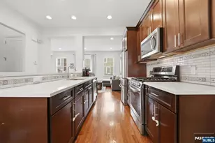 75 Roosevelt Dr, Wood Ridge, NJ 07075 - Photo 16