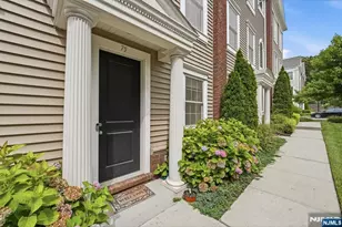 75 Roosevelt Dr, Wood Ridge, NJ 07075 - Photo 4